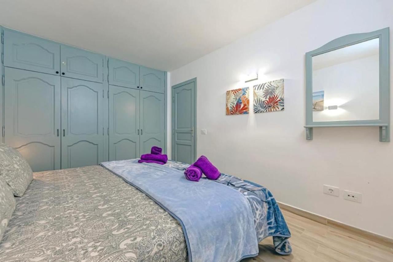 Neptuno Oceanview Suite With Pool And Beach Private Access Puerto de Santiago  Exterior photo