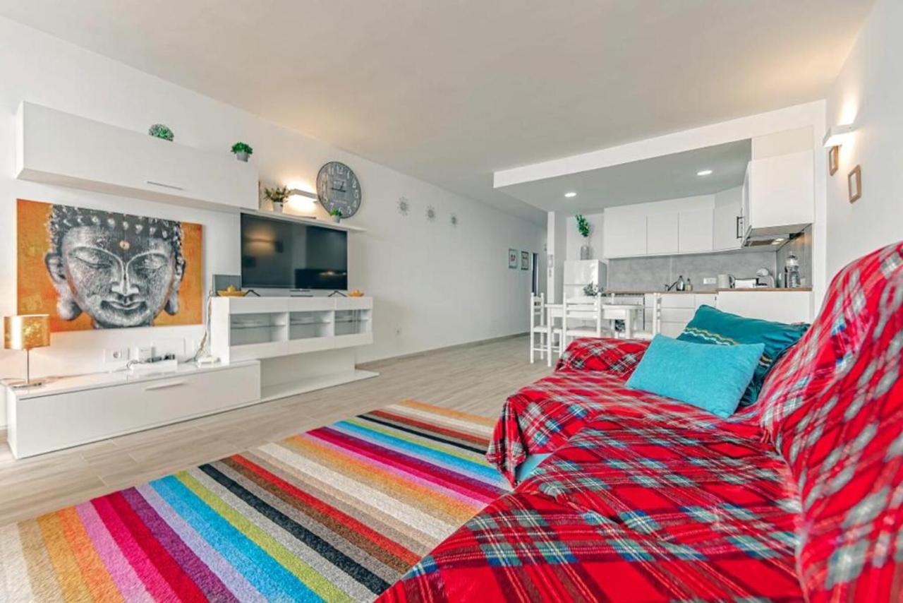 Neptuno Oceanview Suite With Pool And Beach Private Access Puerto de Santiago  Exterior photo
